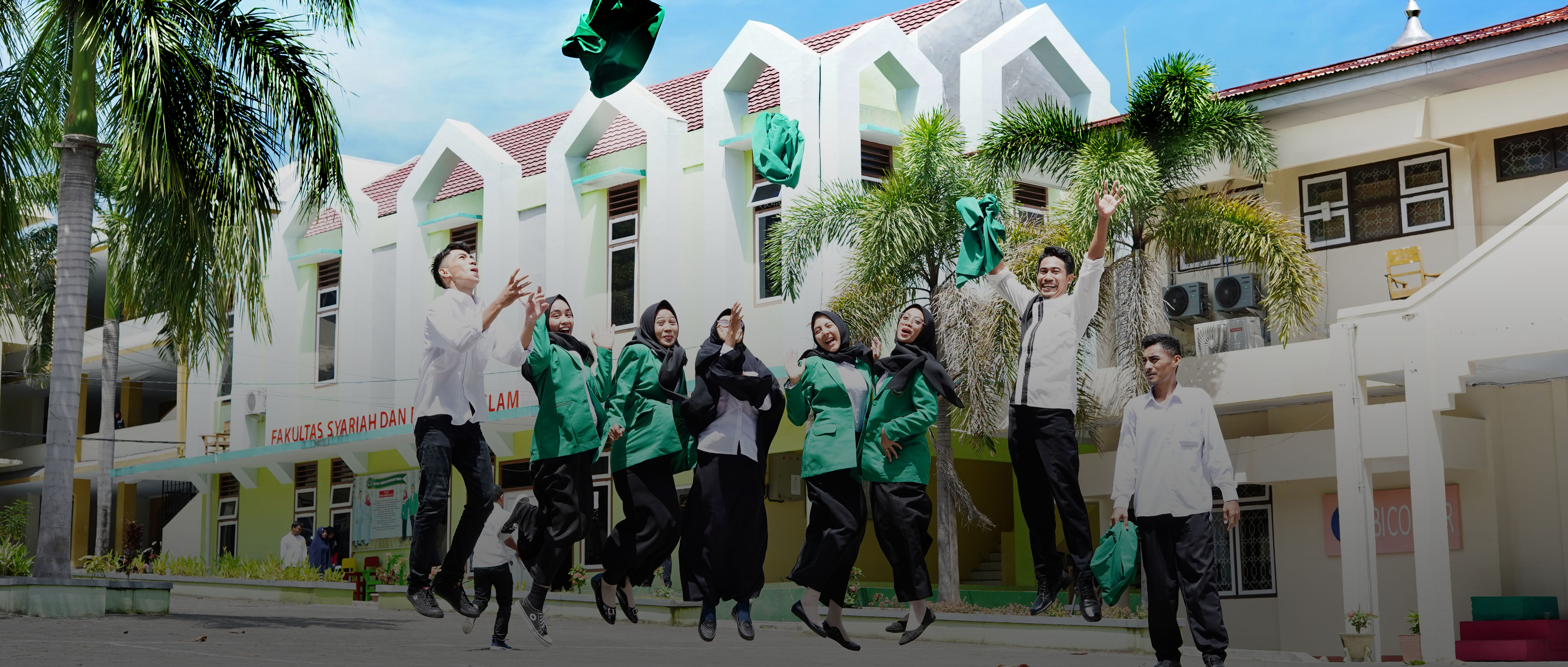 Wisuda IAIN Ternate