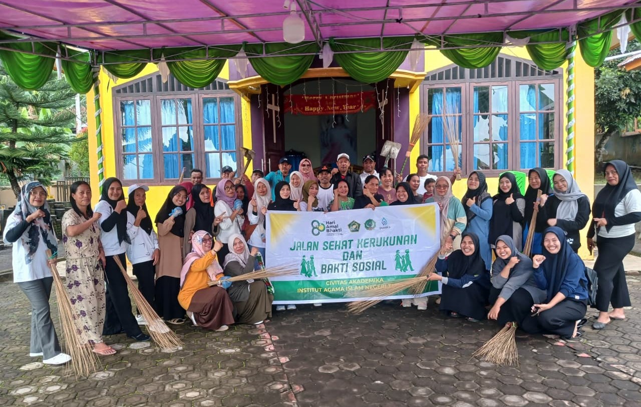 Sivitas Akademika IAIN Ternate Gelar Bakti Sosial di Gereja dan Musala Kelurahan Sulamadaha, Rektor: Implementasi Tema HAB Ke-80 Tahun 2026