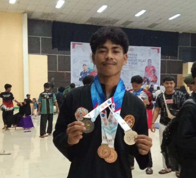 Mengenal Lebih Dekat Aderai Damri, Mahasiswa Berprestasi dari FEBI IAIN Ternate