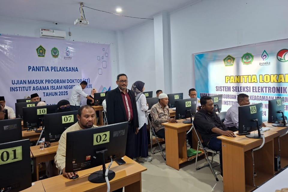 20 Calon Mahasiswa Baru Program Doktor IAIN Ternate Ikut Ujian Seleksi, Warek Adnan Mahmud: Calon Mahasiswa Baru pada Tahun Pertama Melebihi Target